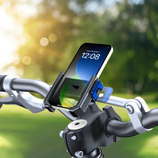 Support telephone velo sur guidon dans parc