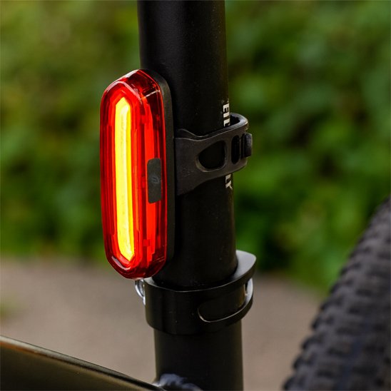 eclairage pour velo arrière rouge 71 mm