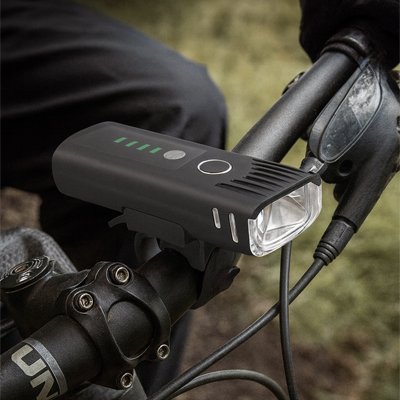 Eclairage velo sur guidon vtt