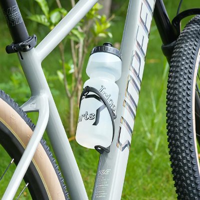 porte bouteille noir minimaliste