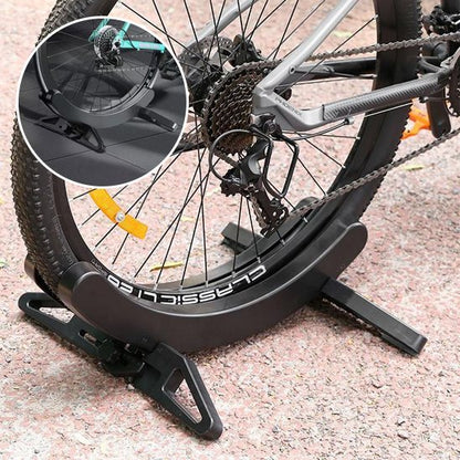 roue arriere velo montagne dans support velo sol noir discret petit