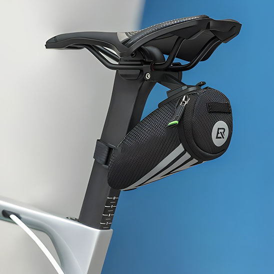 sacoche_de_selle_avec_fermeture_eclaire_arrier