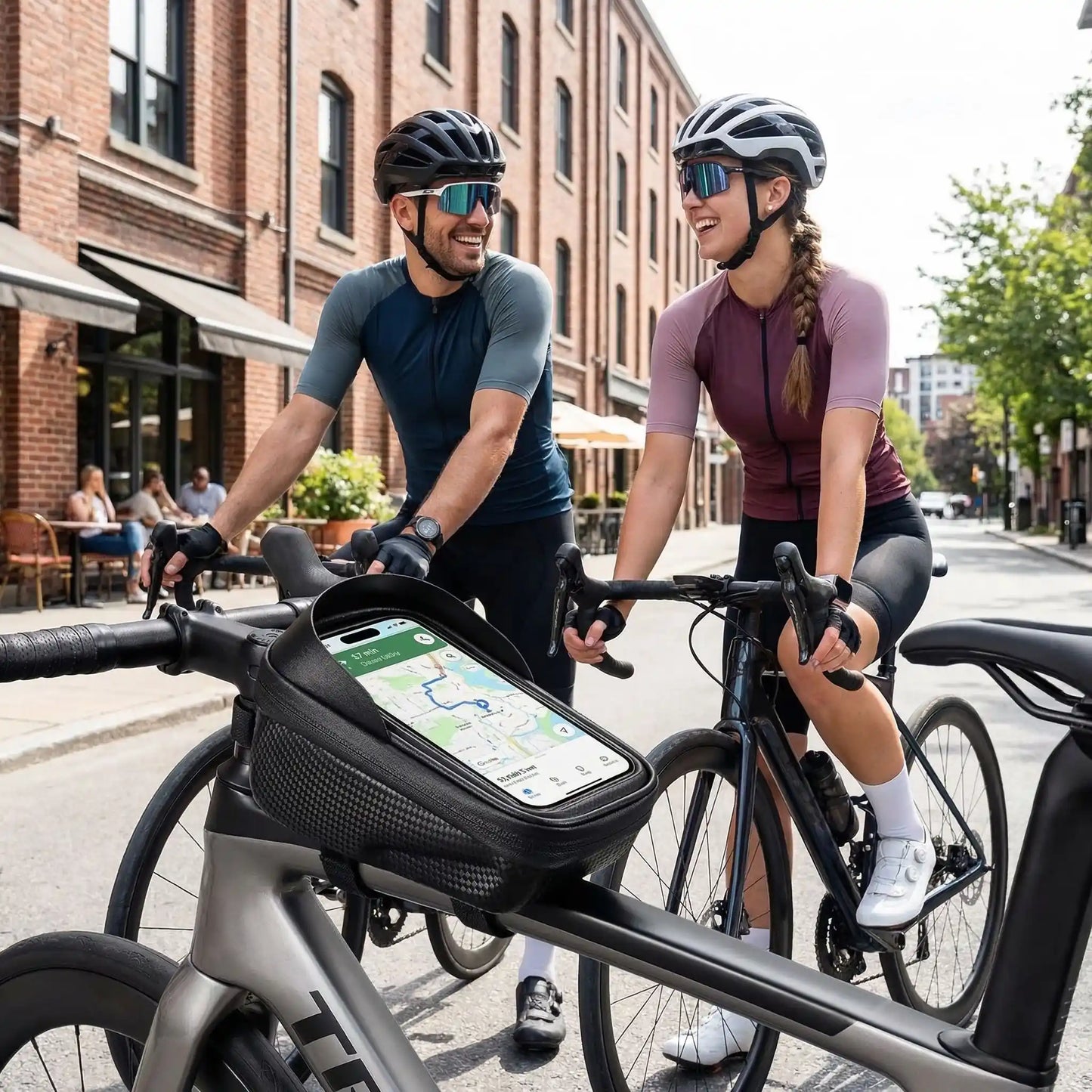 support tel vélo route pour cyclo transport
