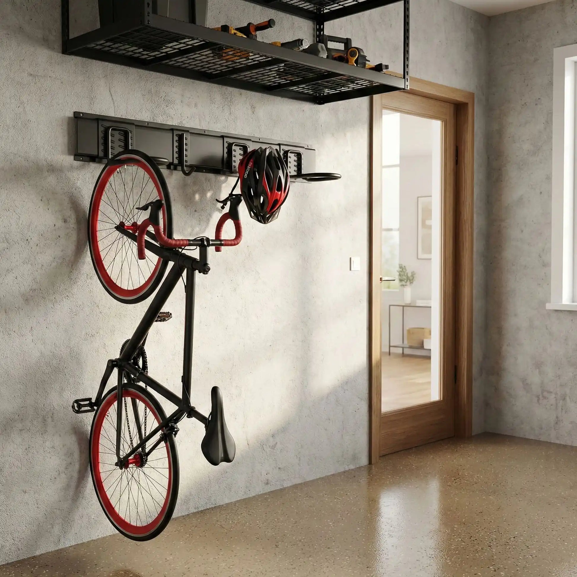 velo-de-route-noir-aux-roues-rouges-suspendu-verticalement-par-velo-support-mural-sous-etagere-de-rangement-pres-porte-menant-interieur-maison-dans-garage
